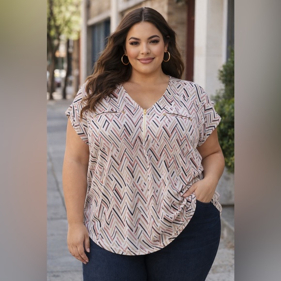 Tops - Geometric Patterned Women's Top